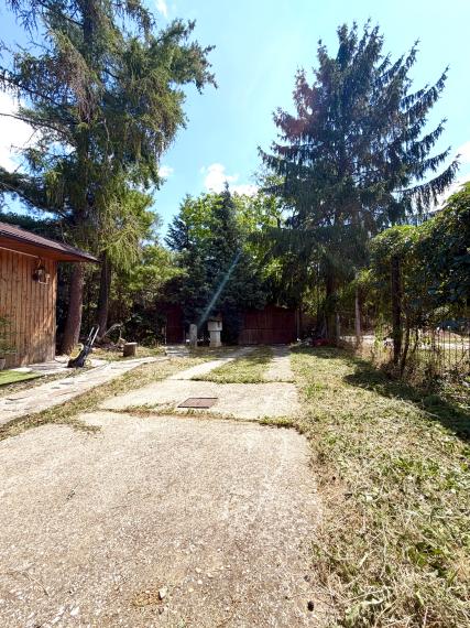 +++ ŠIKOVNÝ RODINNÝ DOMČEK V SUCHEJ NAD PARNOU S KRÁSNYM POZEMKOM ZA SUPER CENU 189.900,- EURO+++