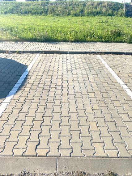 KRÁSNY 2 IZBOVÝ BYT S BALKÓNOM A VLASTNÝM PARKINGOM V NOVOSTAVBE NA PRENÁJOM.