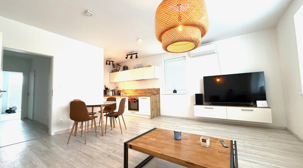 +++ DVOJIZBOVÝ BYT V NOVOSTAVBE S TERASOU A PARKINGOM V TRNAVE NA PREDAJ+++