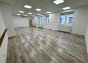 Reprezentatívne priestory v srdci Trnavy | 60 m² | + recepcia | kuchynka l toalety - fotografia 3