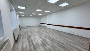 Reprezentatívne priestory v srdci Trnavy | 60 m² | + recepcia | kuchynka l toalety - fotografia 1
