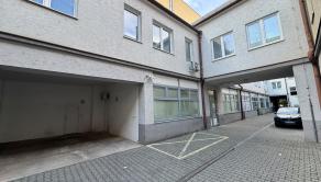 Reprezentatívne priestory v srdci Trnavy | 60 m² | + recepcia | kuchynka l toalety - fotografia 14