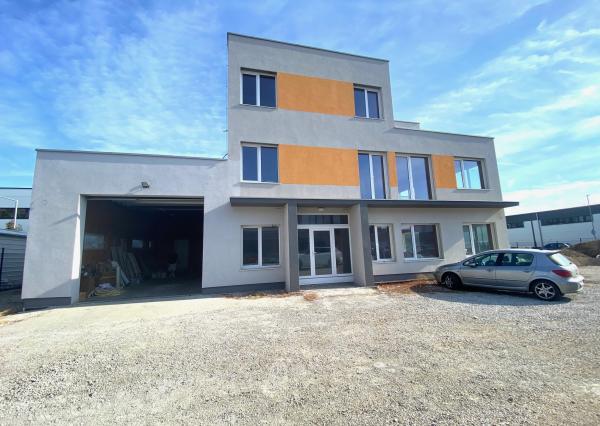 +++ VÝBORNÁ INVESTIČNÁ PRÍLEŽITOSŤ V TRNAVE NOVOSTAVBA ADMINISTRATÍVEJ BUDOVY S KOMERČNO VÝROBNÝM VYUŽITÍM V LUKRATÍVNEJ ZÓNE+++