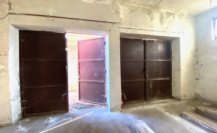 +++ NEBYTOVÁ BUDOVA NA PREDAJ NA KONIAREKOVEJ ULICI V TRNAVE +++ - fotografia 12
