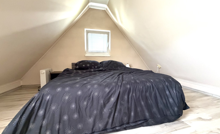 +++ ŠIKOVNÝ RODINNÝ DOMČEK V SUCHEJ NAD PARNOU S KRÁSNYM POZEMKOM ZA SUPER CENU 149.000,- EURO+++ - fotografia 10