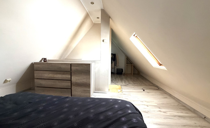 +++ ŠIKOVNÝ RODINNÝ DOMČEK V SUCHEJ NAD PARNOU S KRÁSNYM POZEMKOM ZA SUPER CENU 149.000,- EURO+++ - fotografia 11