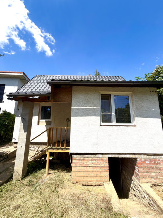 +++ ŠIKOVNÝ RODINNÝ DOMČEK V SUCHEJ NAD PARNOU S KRÁSNYM POZEMKOM ZA SUPER CENU 149.000,- EURO+++ - fotografia 19