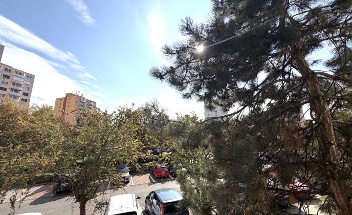 JEDINEČNÁ PONUKA VEĽKÉHO 2 IZBVÉHO BYTU PO REKONŠTRUKCII NA SKOK OD CENTRA MESTA. - fotografia 18