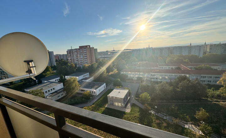 NA PREDAJ DVOJIZBOVÝ BYT V TRNAVE NA DRUŽBE S 2 LODŽIAMI ZA 169.900,- - fotografia 13